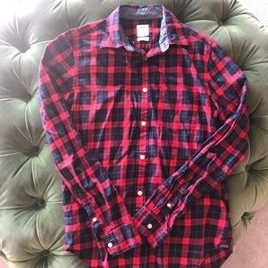 Gap plaid button up
